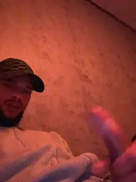 Chat XXX en directo de Lionayowe