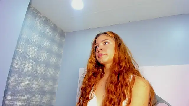 Chat +18 de Sol_Radiant ao vivo