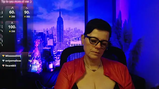 ninarandmann Adlı Modelin Canlı XXX Sohbeti