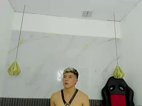 Chat XXX ao vivo de AndyFame1
