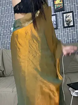 escape_with_meのライブXXXチャット