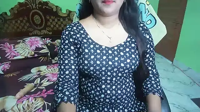 BengaliQueenStar's Live XXX Chat