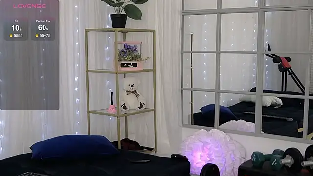 SarahRaynex's Live XXX Chat