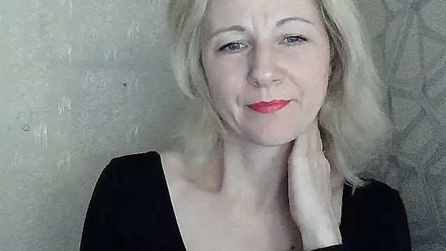 Katerina-Kissa Webcam show