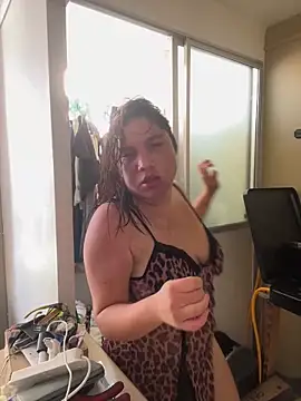 WHITEWOMEN_2 Chat XXX in diretta