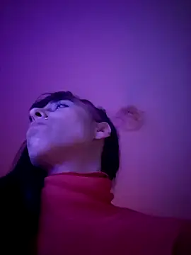 XXX chat uživo modela misscectito13