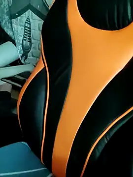 Chat +18 de Aashikalaa ao vivo