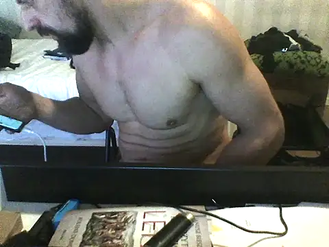 Show modela DanOnCam na web-kameri