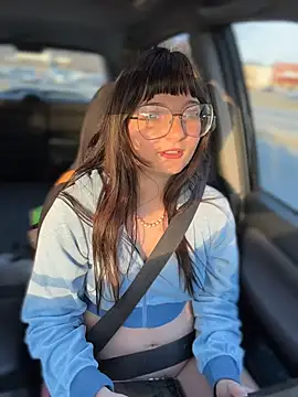 urpuppymoon Obrolan Langsung XXX