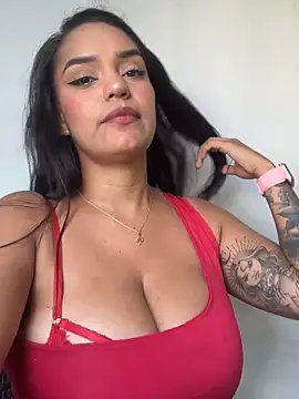 Sara-77 Chat XXX in diretta