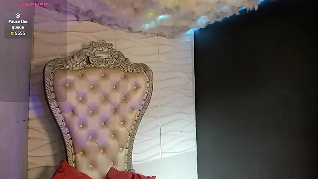 Chat XXX en directo de Layla_707