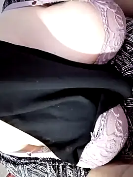 Hnonasix89 Adlı Modelin Canlı XXX Sohbeti