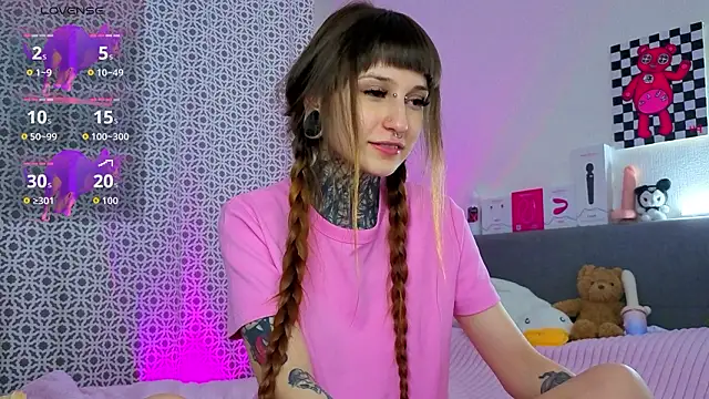 LilithPoison élő XXX-chatje