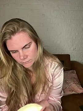 SexyBlondJoanna Live XXX Chat