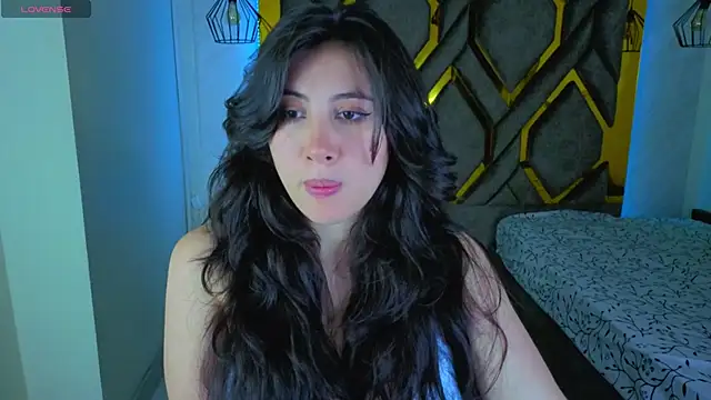 Chatroom XXX en direct de Luvienne