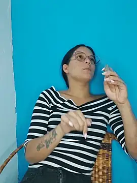 Chatroom XXX en direct de Perla_and_Maikol