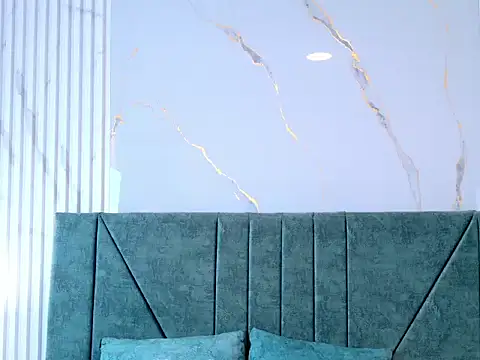 Chat XXX en directo de Kendall__11