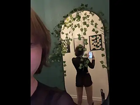 _luna_fox_ live XXX chat