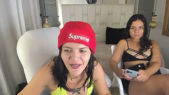 Veyra_ThaliaaのライブXXXチャット