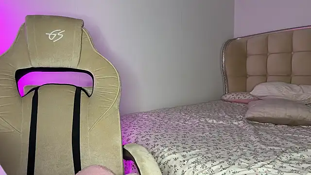 แชท XXX สดของ MarlynRobertsen