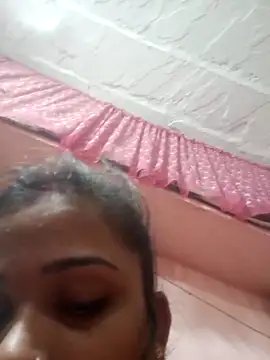 Deepjakolirr Adlı Modelin Web Kamerası Şovu