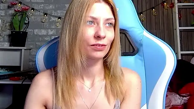 karo123421 Chat XXX live