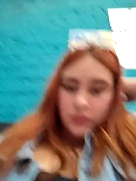 katty_42 Pertunjukan Webcam