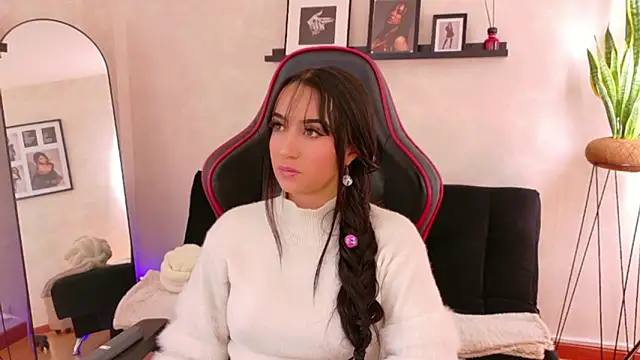 EmmyEvans1 Chat XXX live