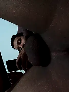 Faelpauzudo13 Adlı Modelin Canlı XXX Sohbeti