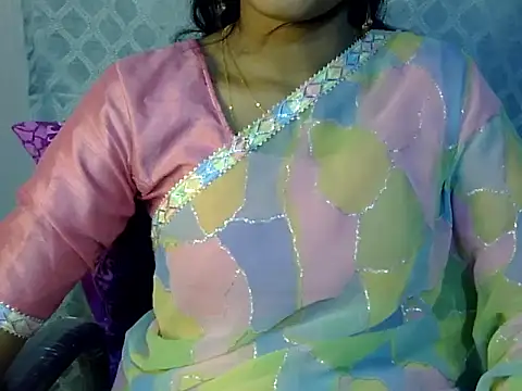 Shab_M Adlı Modelin Canlı XXX Sohbeti