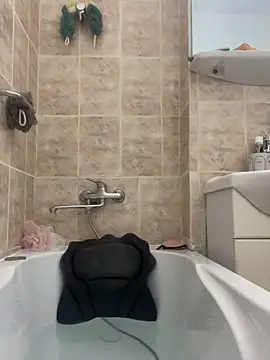 NatashaXVibe 即時 XXX 聊天