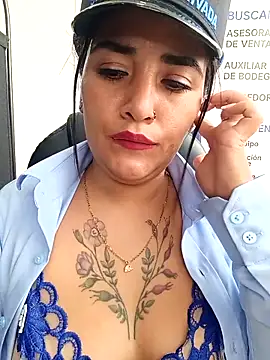 Chatroom XXX en direct de MAYE__13