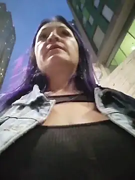 sophie_banger Adlı Modelin Web Kamerası Şovu