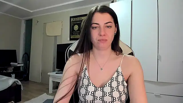 EmiLovsi Live XXX-Chat