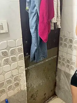 Jasmine_Shemale 在線直播表演