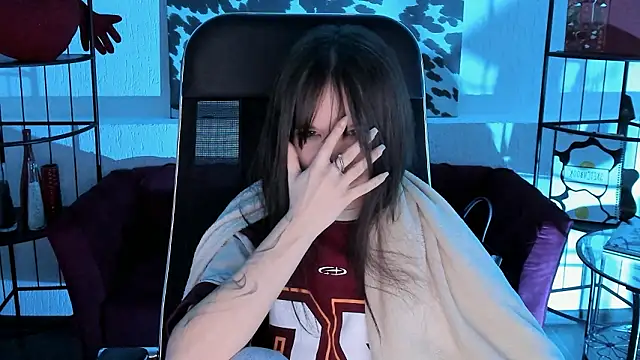 Chat +18 de Elainebeness ao vivo