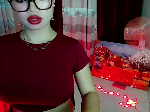 lover_girl143 Pertunjukan Webcam