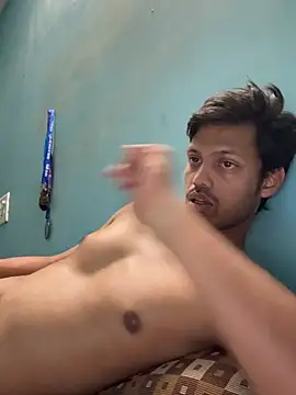 alising@xh's Live XXX Chat