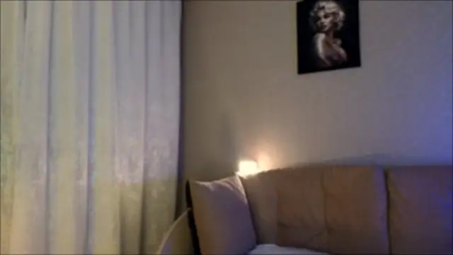 Act_avia's Live XXX Chat