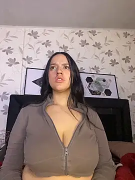 CelesteJones1: онлайн-секс-чат