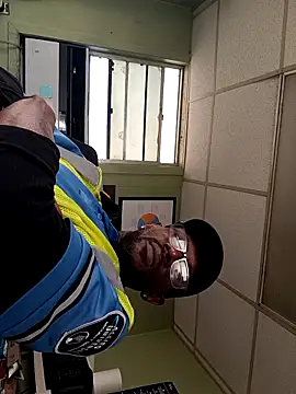 Txdarkmeat74 Chat XXX in diretta