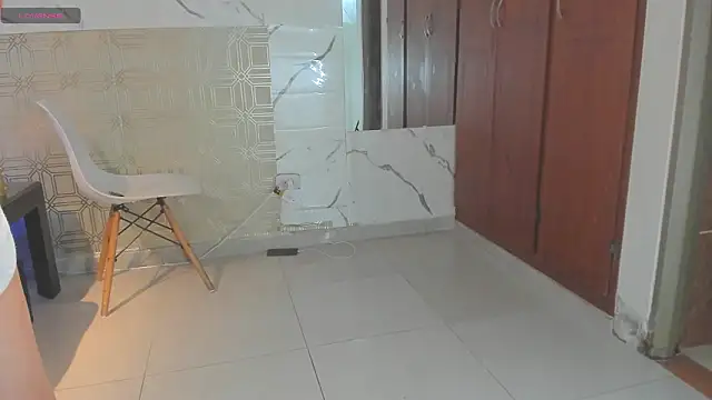 _maria_foxx_'s Live XXX Chat