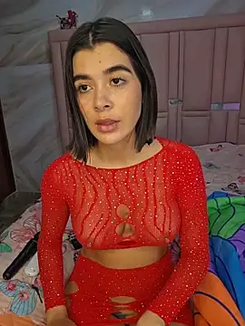 Sweetnahoxxx Adlı Modelin Canlı XXX Sohbeti