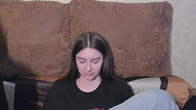 love_lina_muuur: απευθείας συνομιλία ΧΧΧ