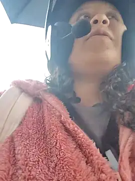 XXX chat uživo modela You-sexy-starr