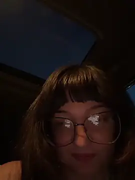 urpuppymoon Adlı Modelin Canlı XXX Sohbeti