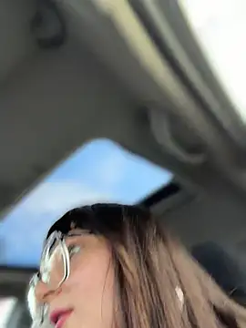 urpuppymoon Chat XXX live