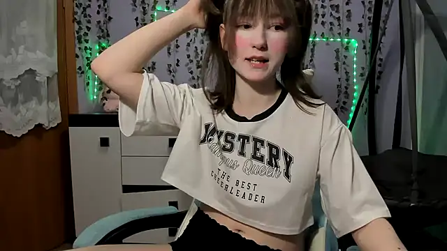 Yoonhee_ki Live XXX Chat