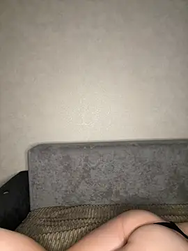 MissOyee: онлайн-секс-чат