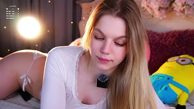 EdlinAllistonのライブXXXチャット